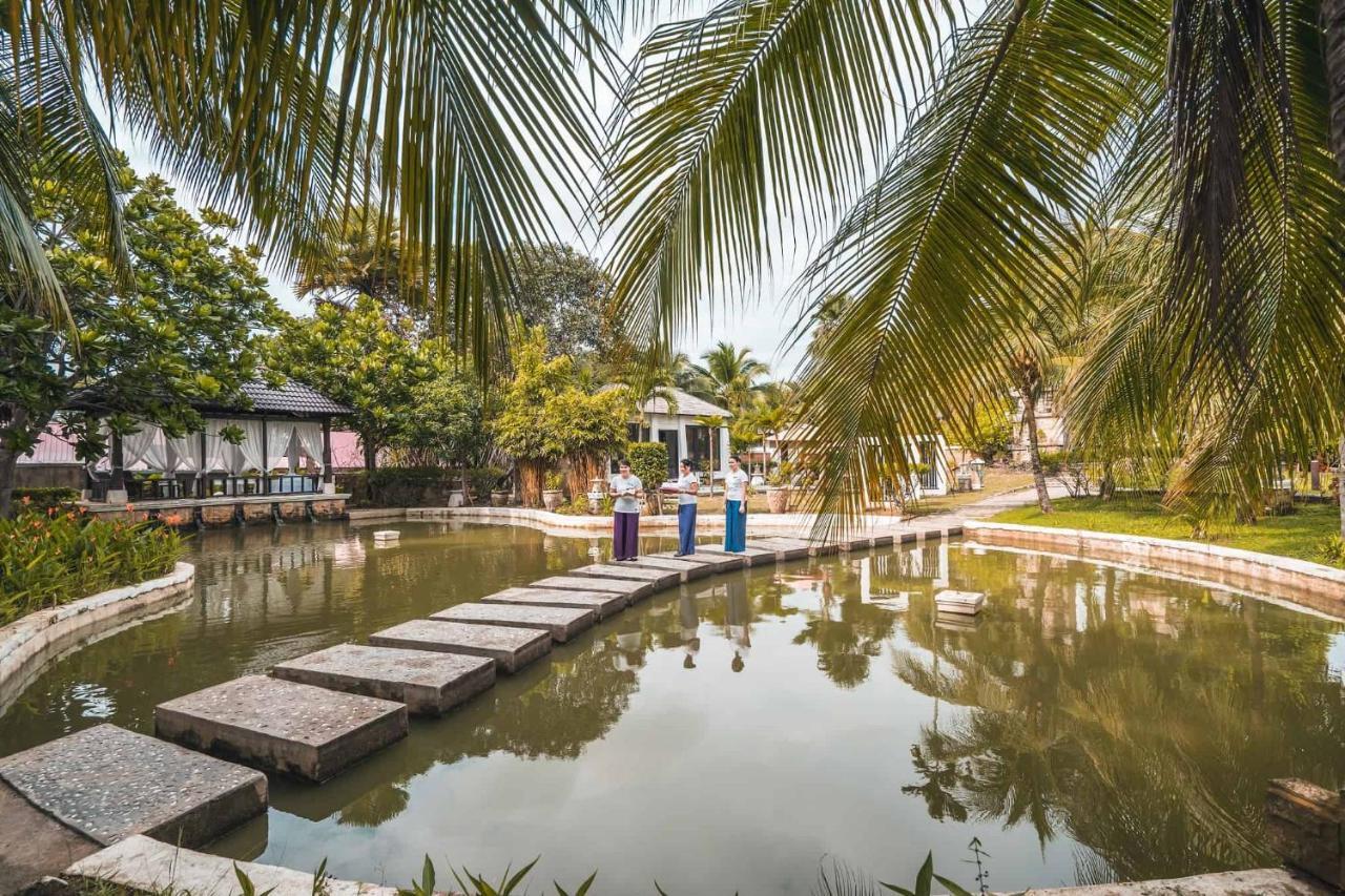 Ancasa Resort Port Dickson Buitenkant foto